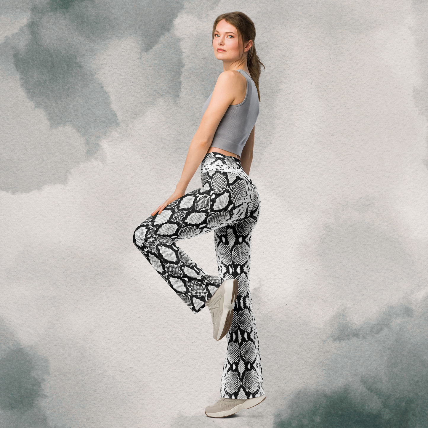 Snake Skin - Black & White - Flare leggings