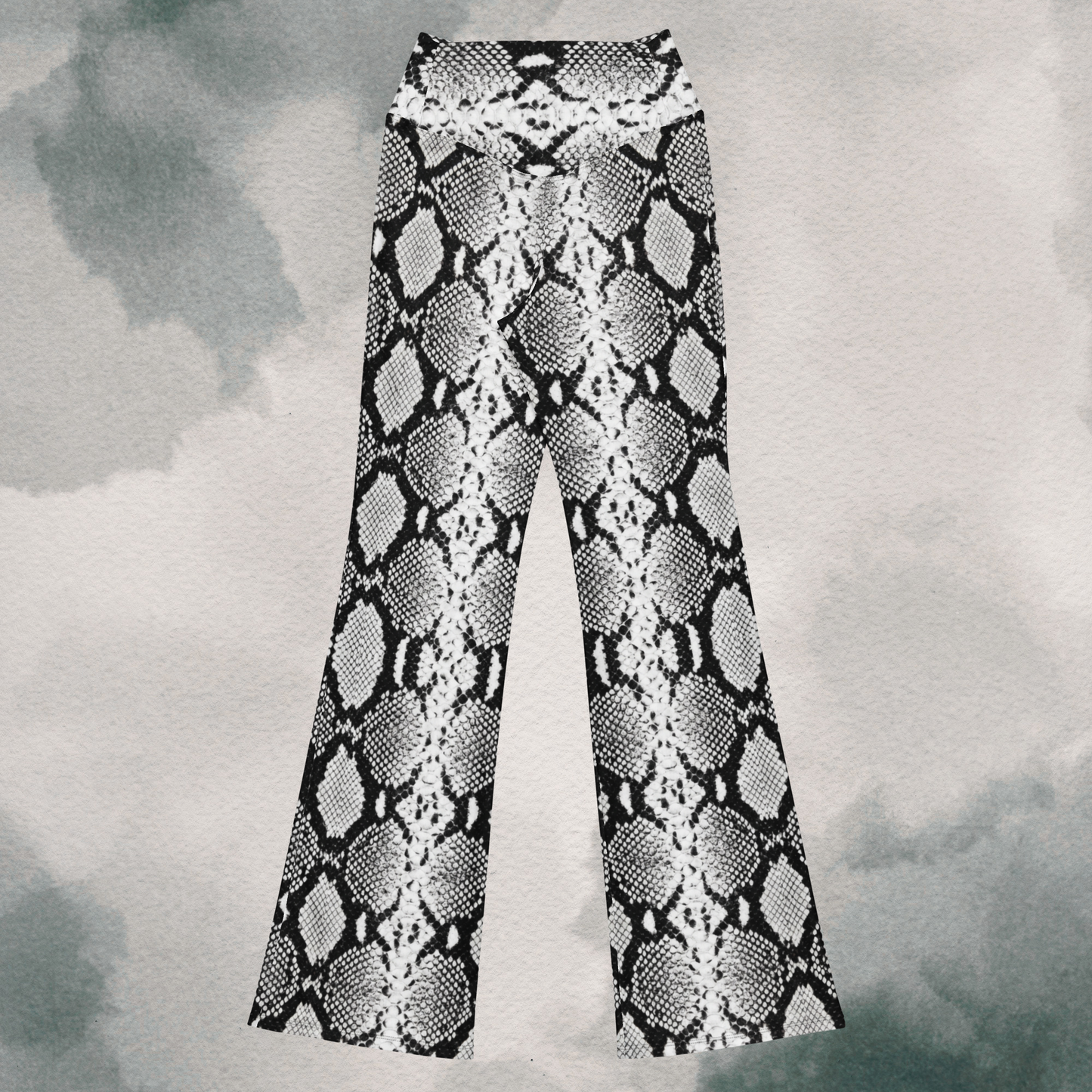 Snake Skin - Black & White - Flare leggings